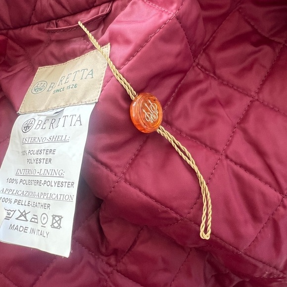 Beretta Sz M LUCIANO BARBERA Italian Burgundy Nylon Quilted Leather Trim Vest - Picture 12 of 15